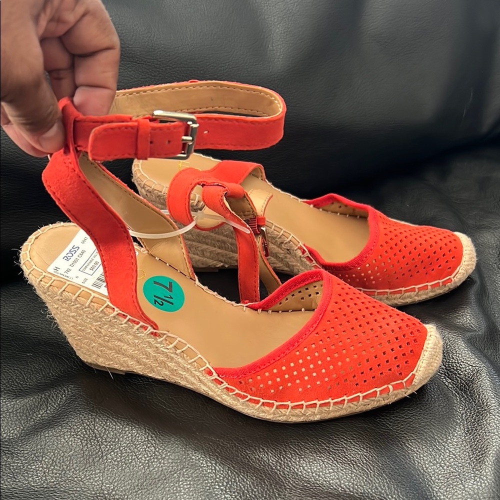 Franco Sarto NWT Stylish Orange Wedge Sandals.